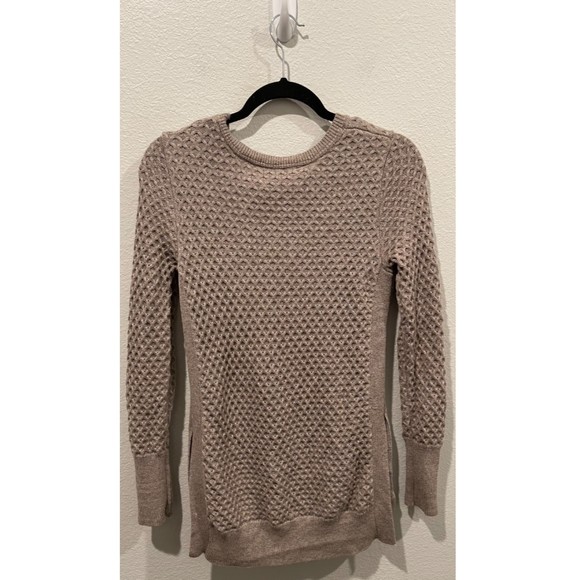 ATHLETA Honeycomb Grey Round Neck Sweater - Picture 5 of 5